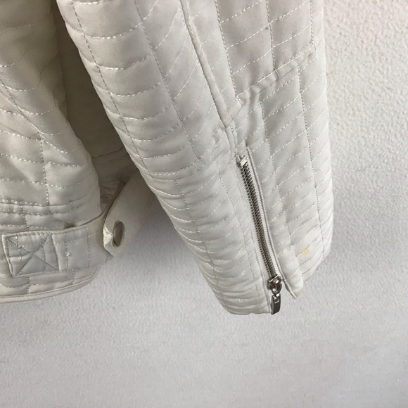 Chico’s size 3 quilted jacket with biker detailing. - Picture 4 of 13